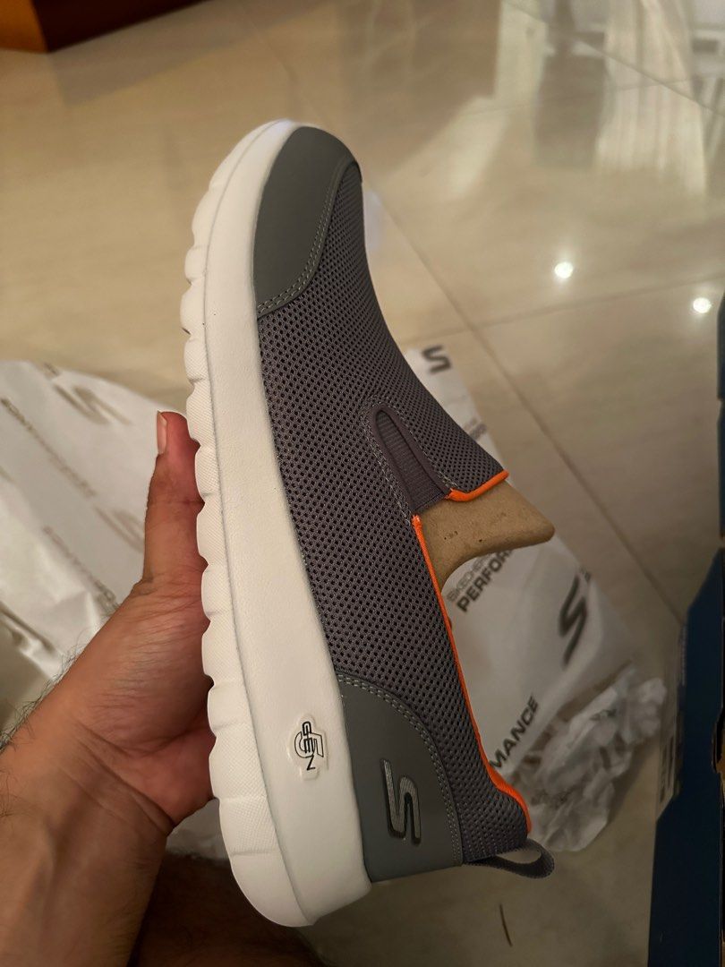 New Sketchers shoe for sell