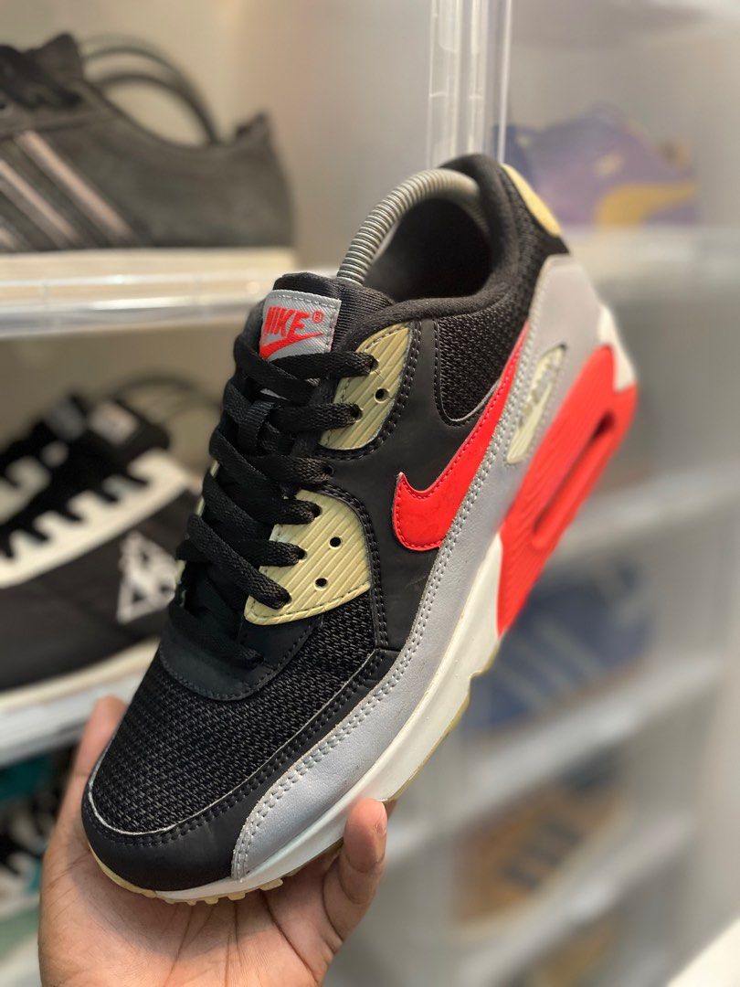 Air max 90 top black bright crimson