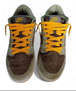 Nike Dunk Low
Dusty Olive