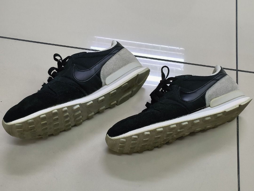 Nike internationalist cheap 10