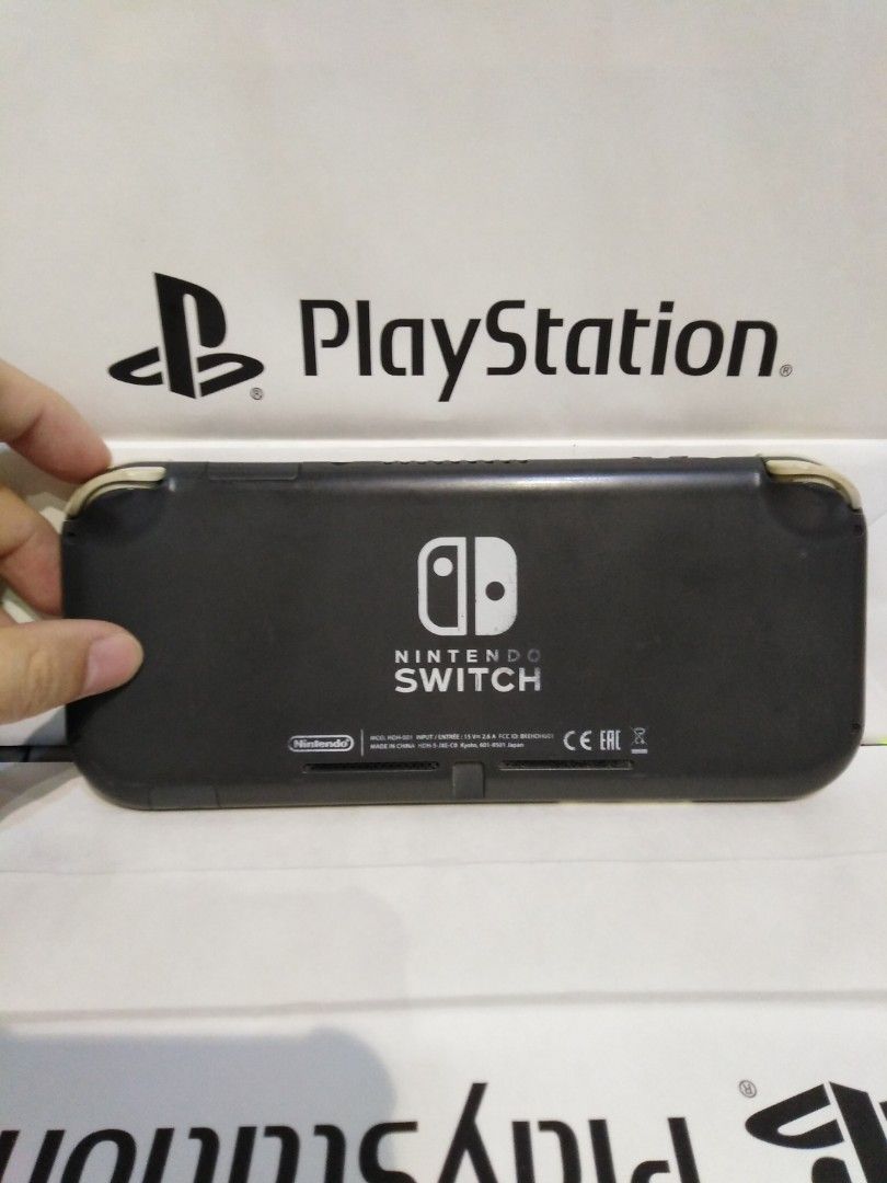 Nintendo switch for outlet $99