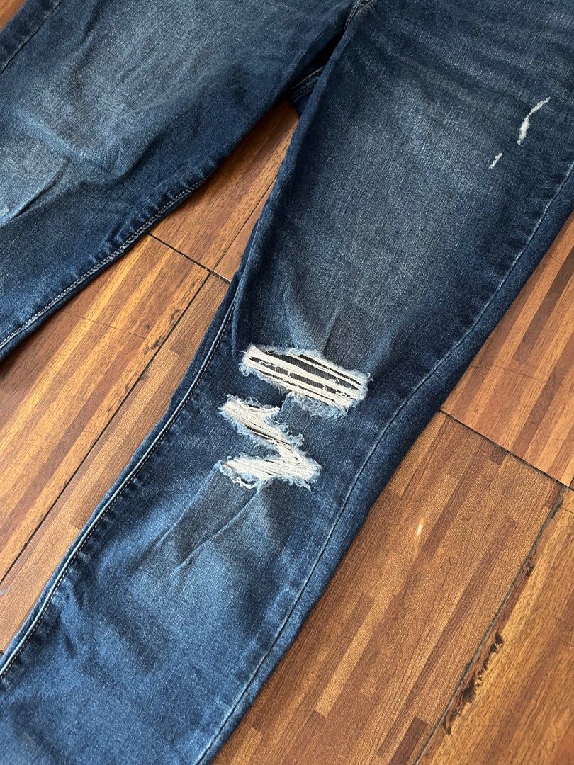 Old navy online ripped jeans