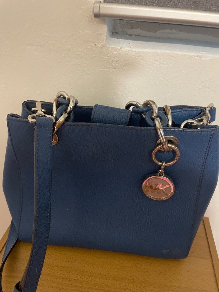 Oroton malaysia, Luxury, Bags & Wallets on Carousell