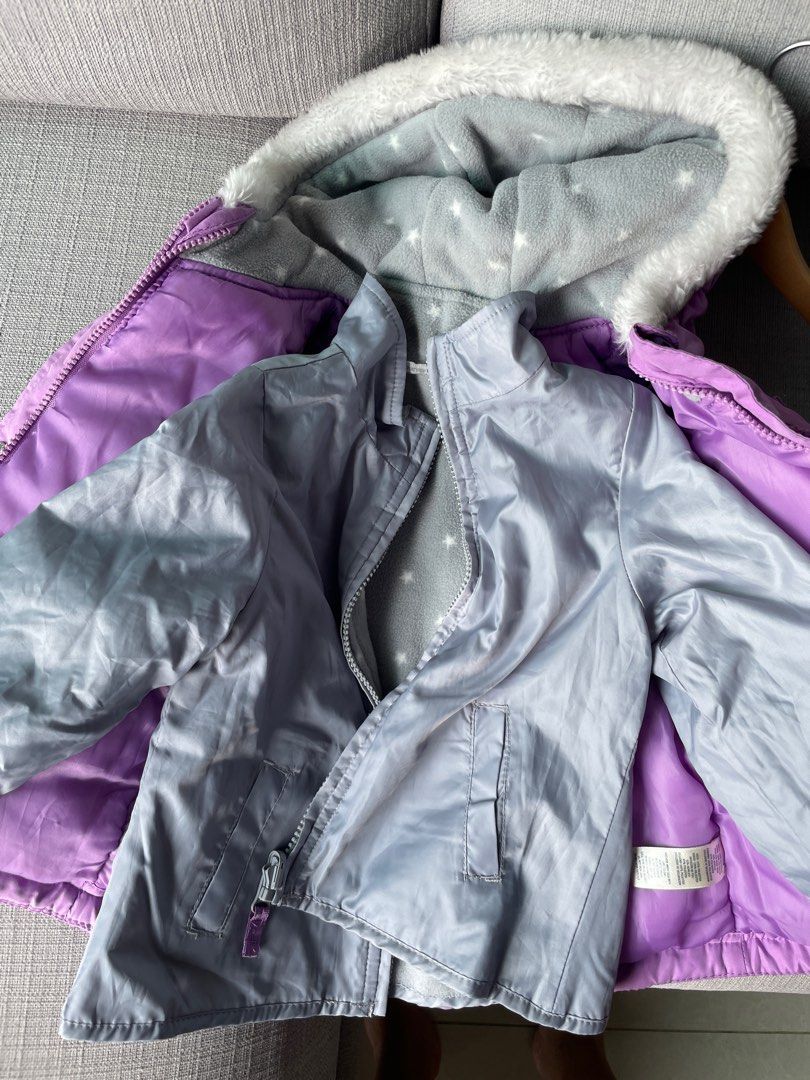 Preloved oshkosh 2T 3T size 92 winter outer jacket inner fleece