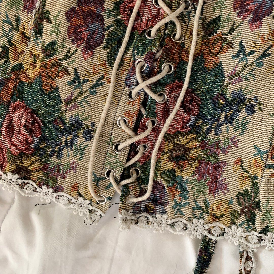 Floral tapestry corset – cottagecorethings