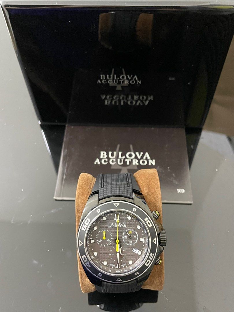 Accutron chronograph store