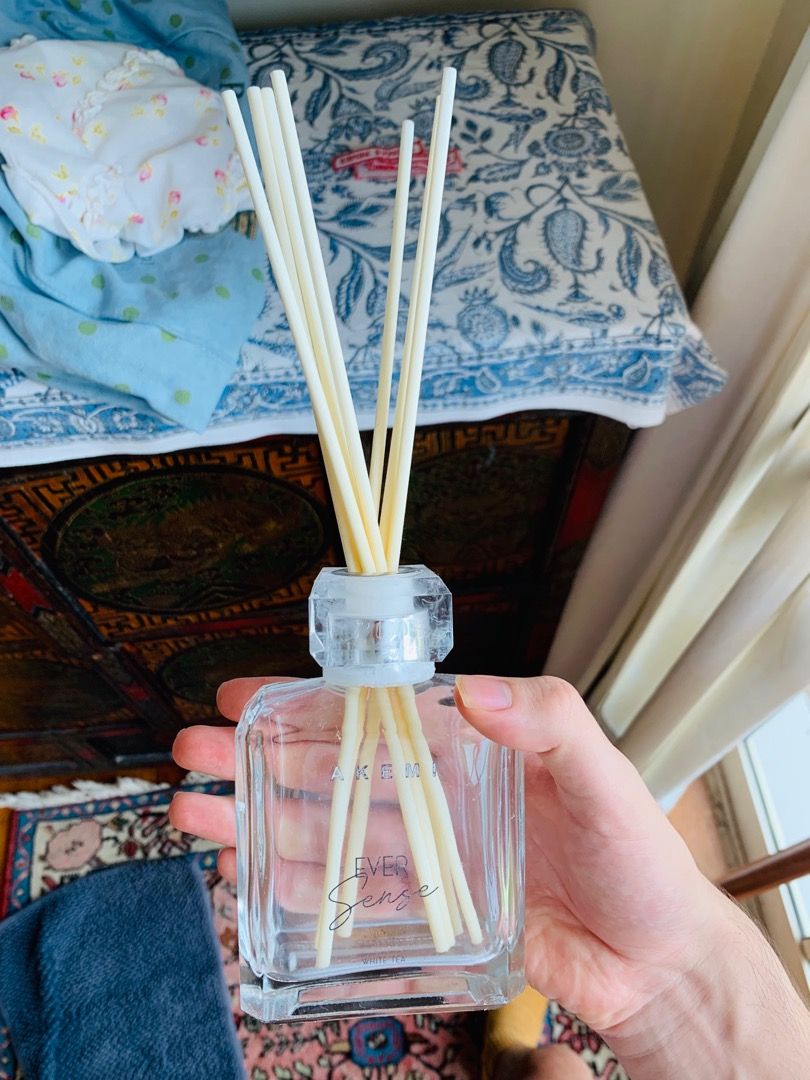 Reed Diffuser White Tea Akemi Ever Sense Home Fragrance, Furniture & Home Living, Home Fragrance