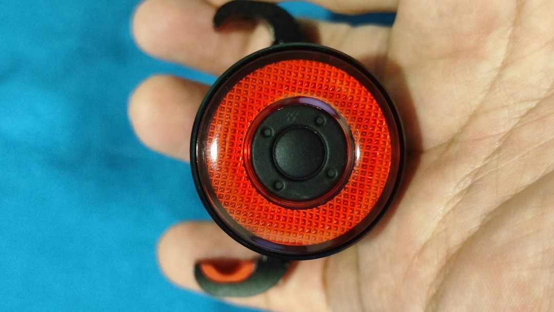 Rockbros Q3 - Bike Rear Light, Sports Equipment, Bicycles & Parts, Parts & Accessories on Carousell