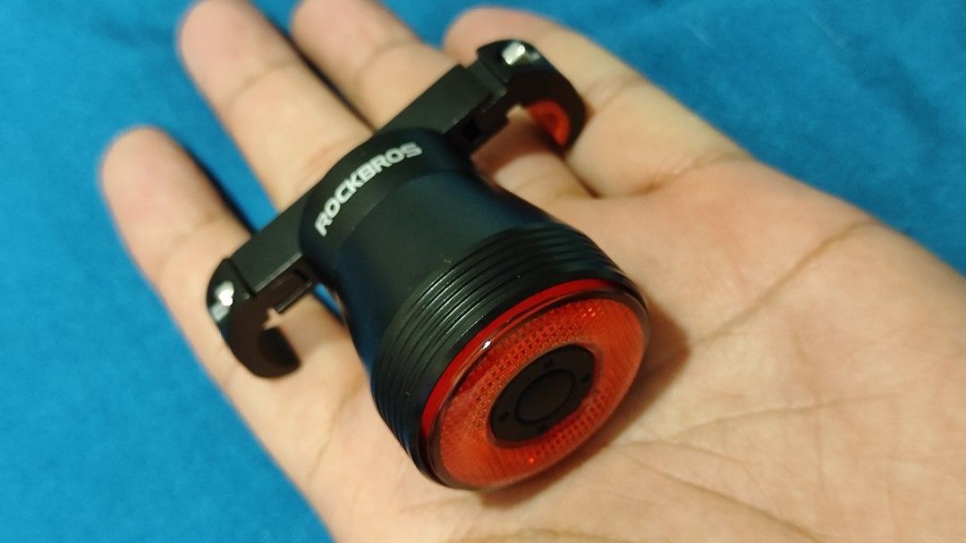 Rockbros Q3 - Bike Rear Light, Sports Equipment, Bicycles & Parts, Parts & Accessories on Carousell