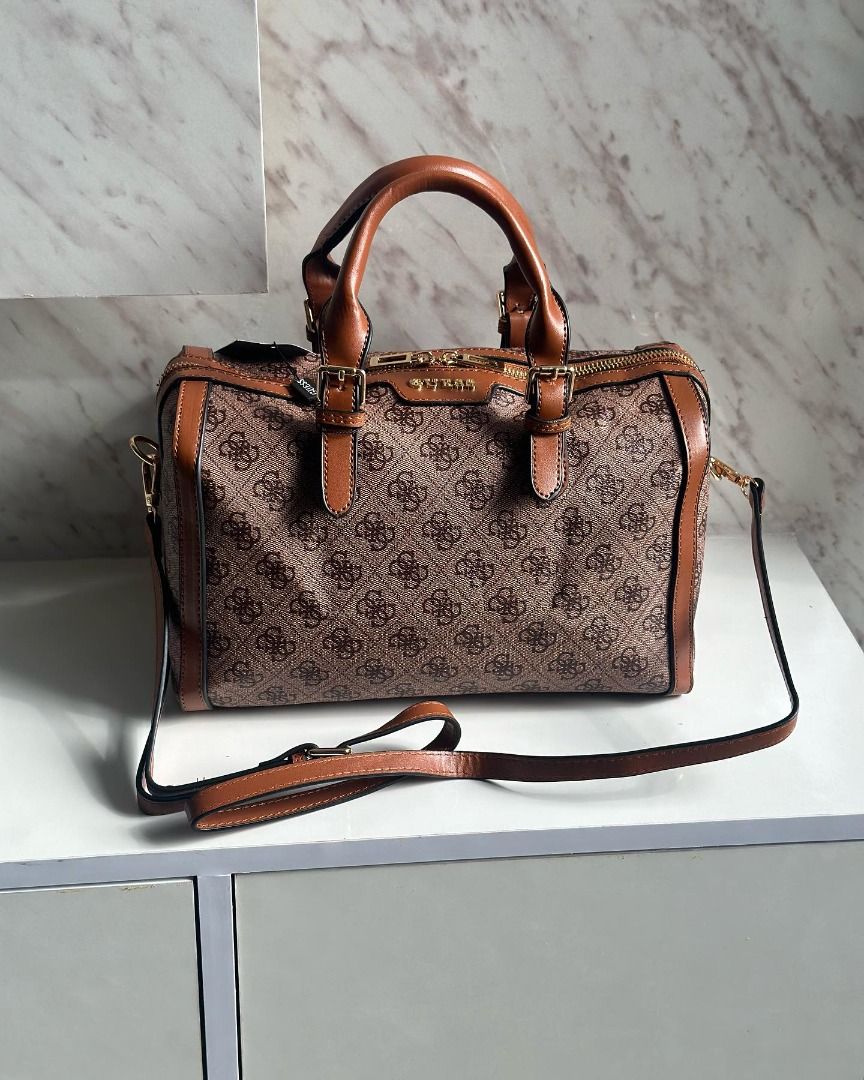 Ladies doctors store bag