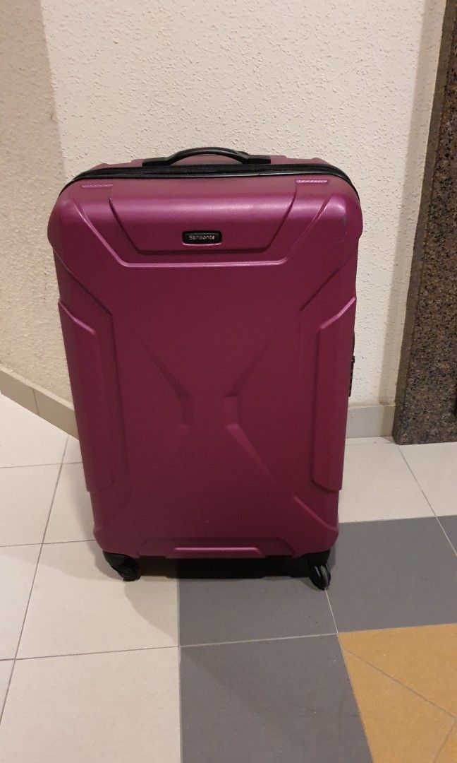 Samsonite sales 32 inch