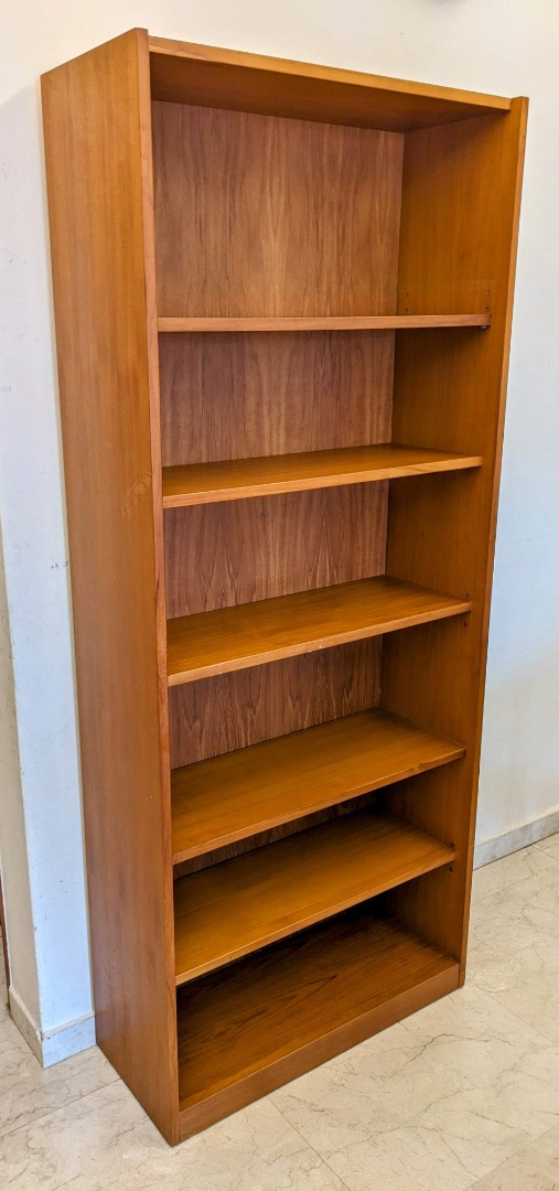 Scanteak bookshelf store