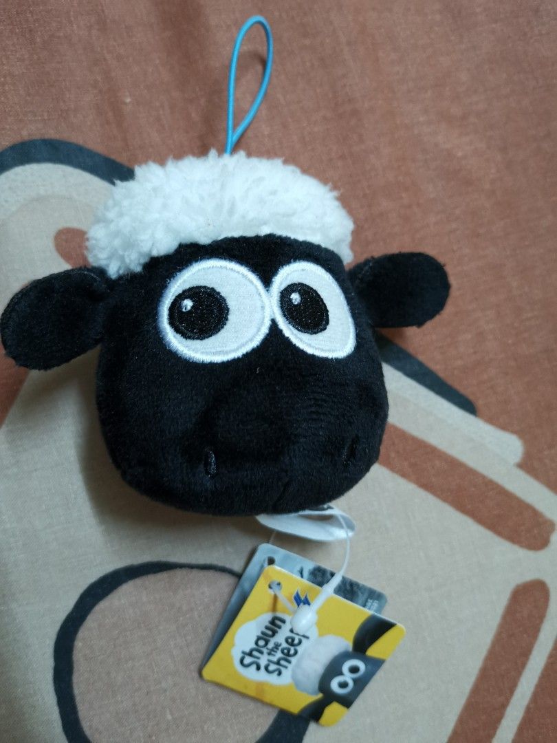 Shaun the sheep keychain on sale