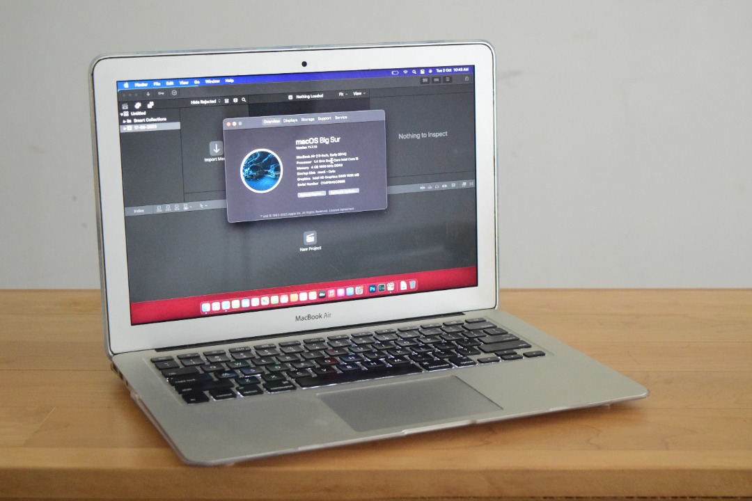 Slim Macbook Air 13 inch for Office, studio, editing used