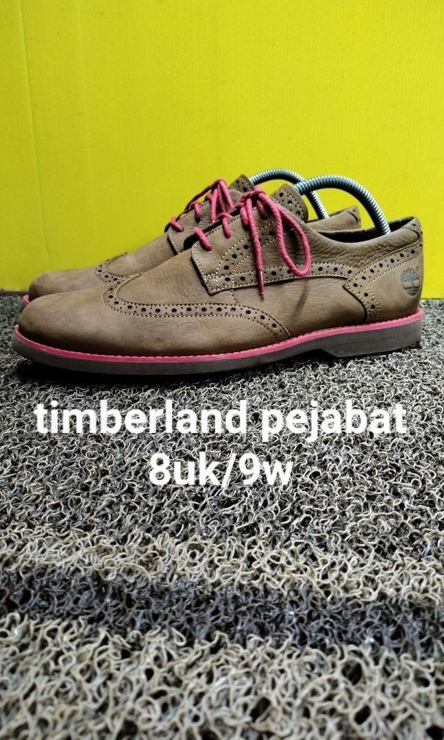 9w shop timberland size