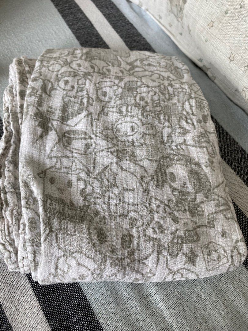 Tokidoki nursing cover deals