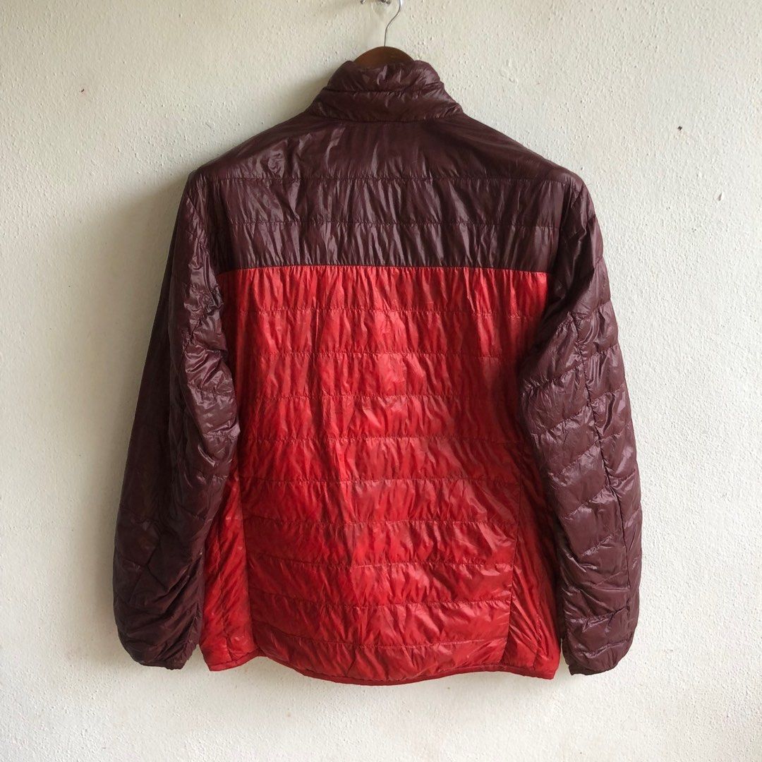 UNIQLO lightweight puffer jacket Men s Fashion Coats Jackets