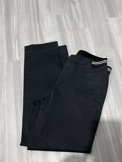 Uniqlo Trousers Garterized