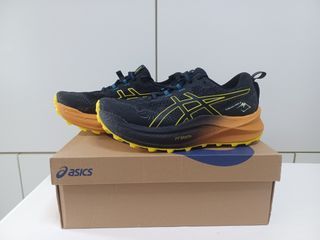 [US8.5] Asics trabuco max 2