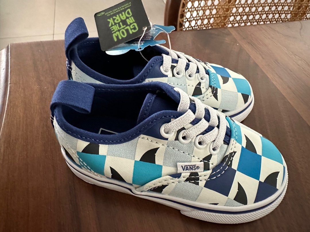 Glow in the dark checkered vans top