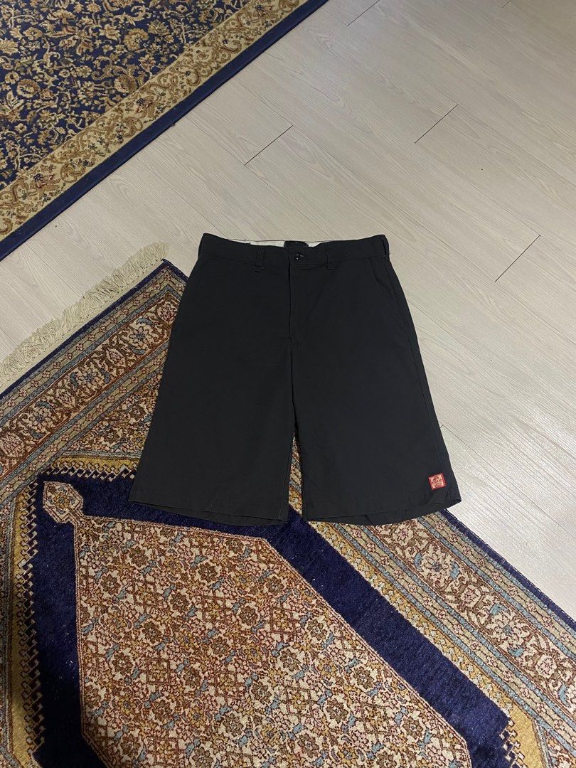 Vans red sales kap shorts