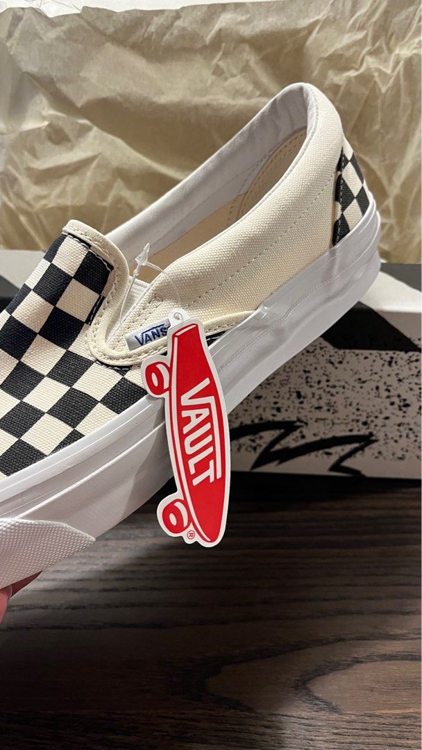 Checkerboard vans cheap vault
