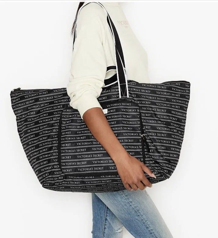 Victoria secret hotsell foldable bag