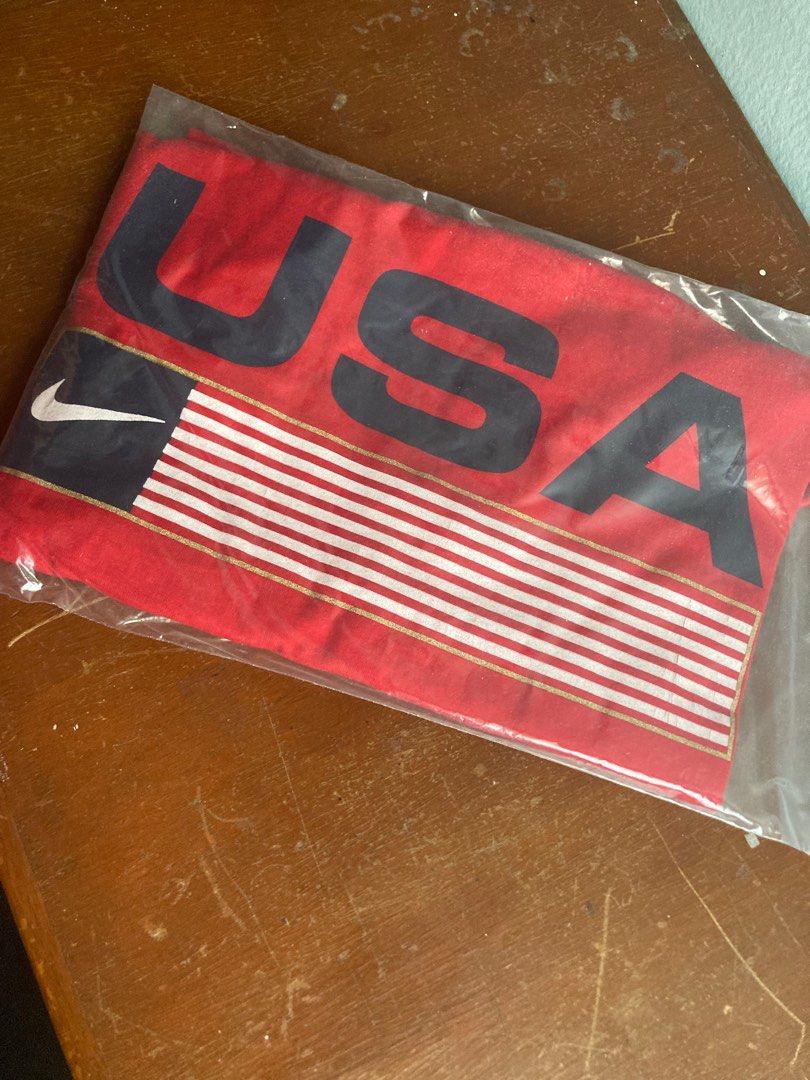 Nike online usa flag