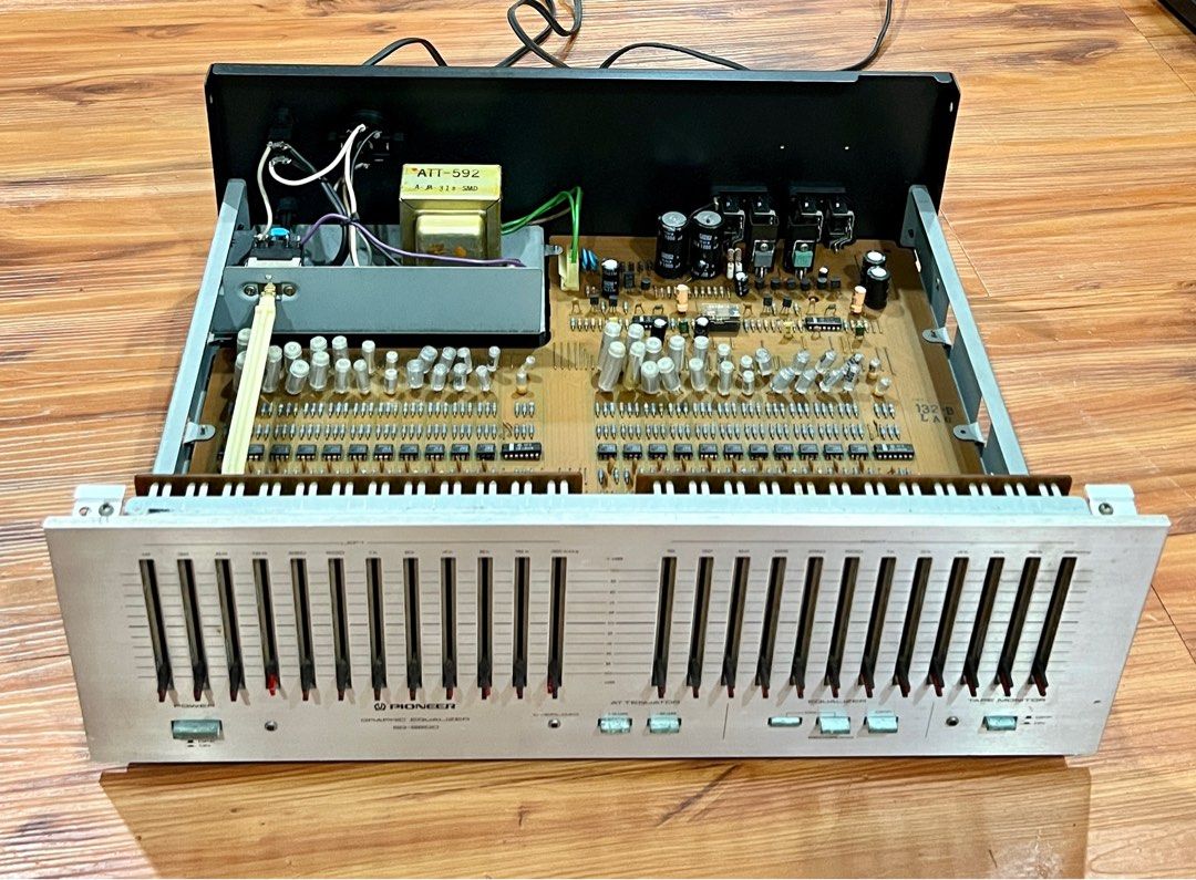 Vintage Pioneer Equalizer, Audio, Other Audio Equipment on Carousell