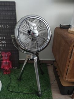 (Category: ) located in . Submitted by char.thrifts (Listing ID 1258102387, Image 1). Description: .
