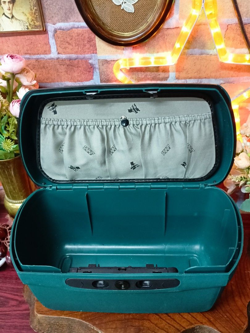 Vip hotsell vanity bag