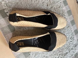 (Category: ) located in . Submitted by byesha (Listing ID 1258120579, Image 1). Description: .