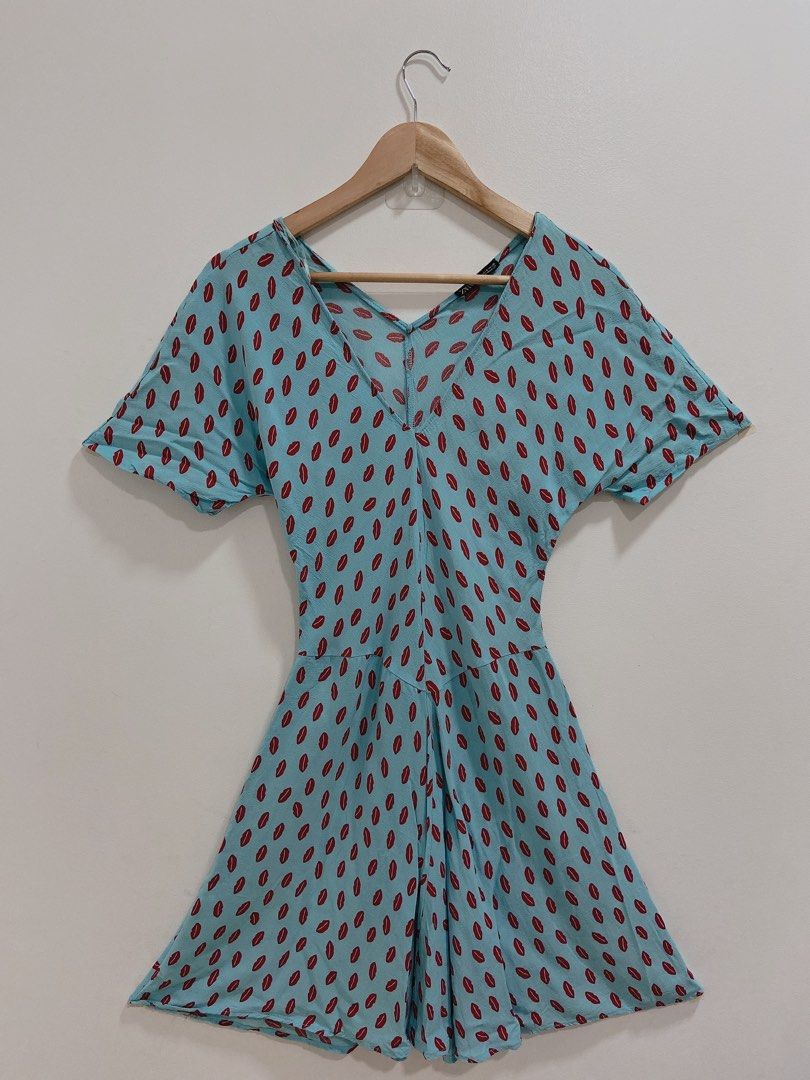 Zara lip clearance print dress