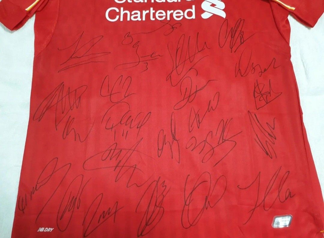 Liverpool commemorative shirt 2025