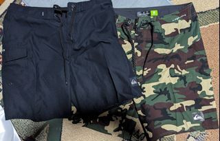 24) Quicksilver board shorts hardly used 

Size 30 waist

600 each, 1000 for both