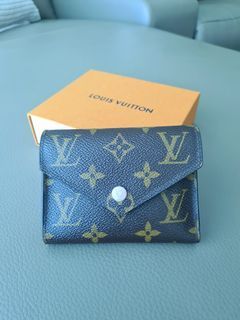 Louis Vuitton Félicie Chain Wallet in Monogram Fuchsia - SOLD