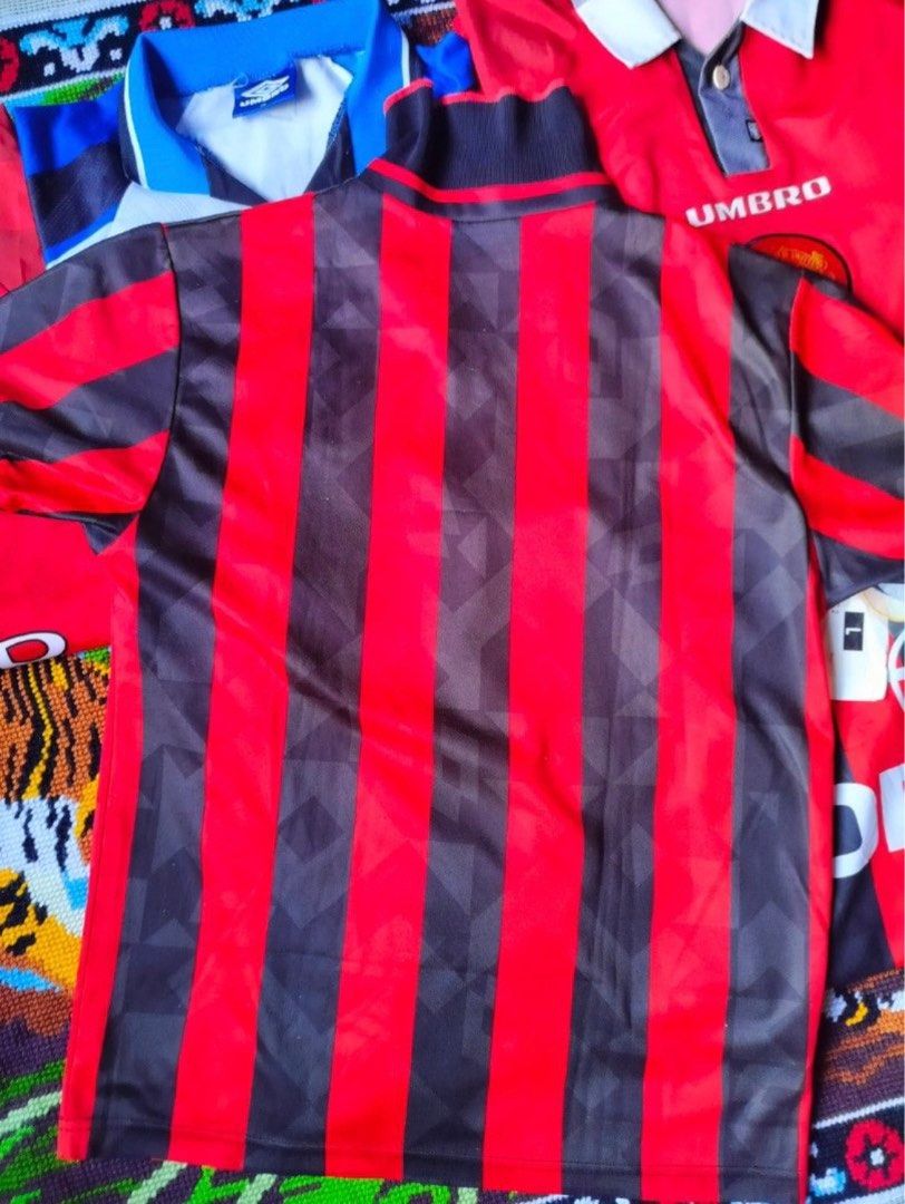 Catalogue Officiel AC Milan Automne-hiver 1994 – Collector Vintage Années 90