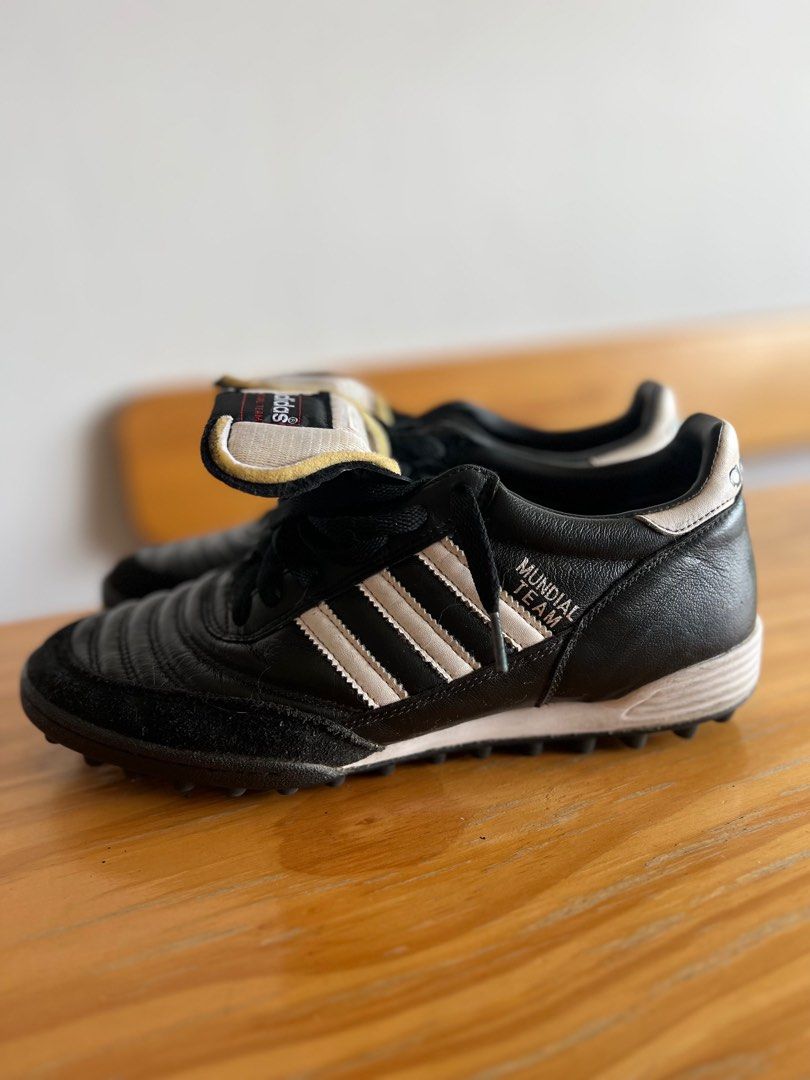 mundial turf shoes