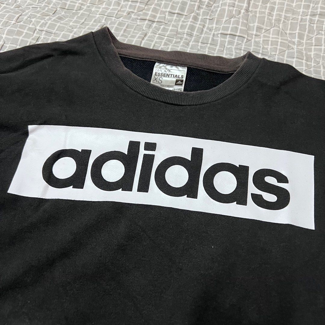 ADIDAS sport essentials Logo T XS
