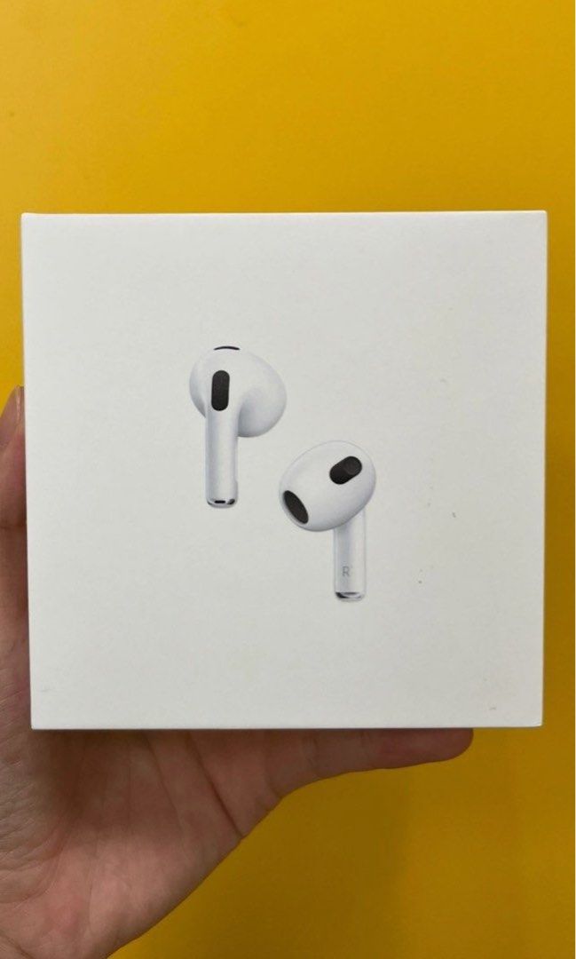 AirPods 3代全新僅拆封送耳機殼❗️, 耳機及錄音音訊設備, 耳機在旋轉拍賣