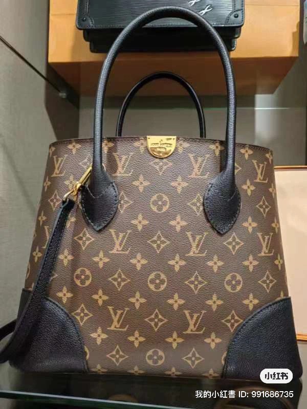 URGENT SALE!!! Authentic LV Ponthieu Empreinte, Luxury, Bags & Wallets on  Carousell