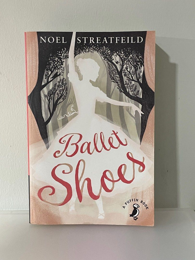 ballet shoes book, Hobbies & Toys, Books & Magazines, Fiction & Non