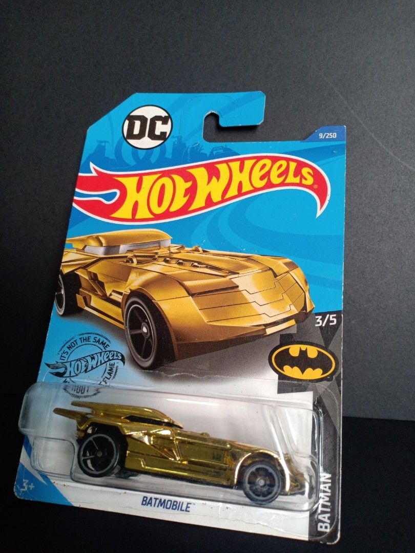 Gold batmobile 2025 hot wheels