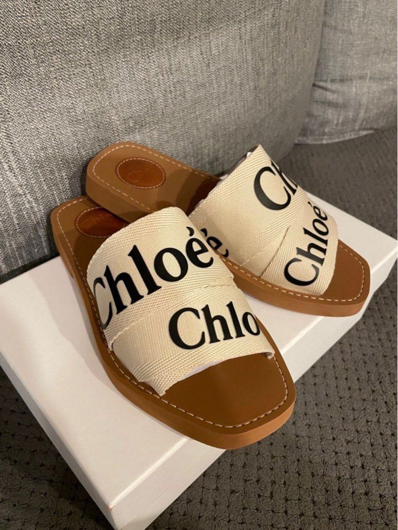 BNIB White Chloe Woody Flat Mule Women s Fashion Footwear