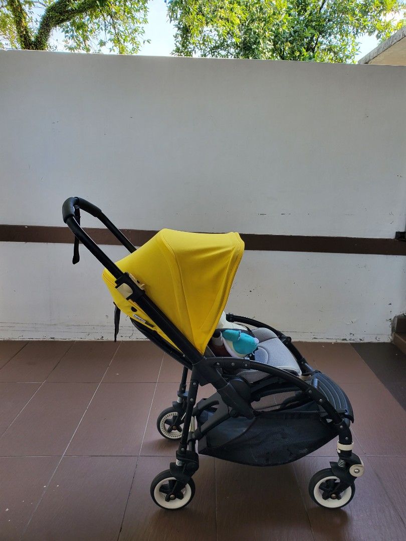 Bumblebee stroller top
