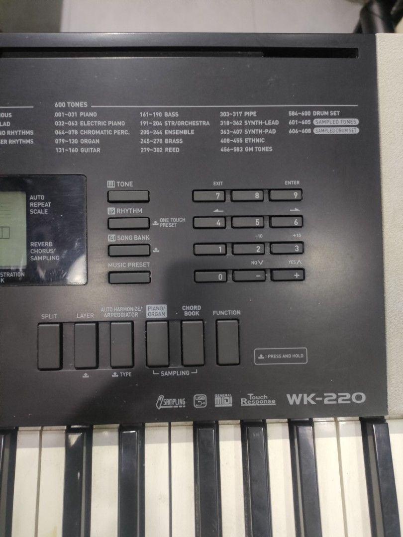 Casio Wk220 Keyboard, Hobbies & Toys, Music & Media, Musical