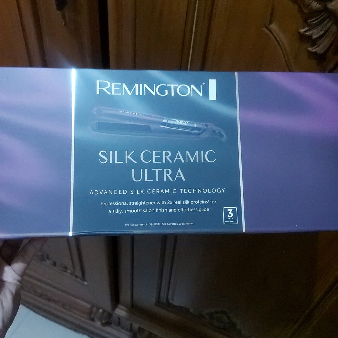Catokan Rambut REMINGTON Silk Ceramic Ultra Straightener S9603 AP