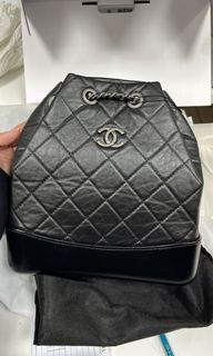 CHANEL Chanel's Gabrielle Small Hobo Bag (A91810 Y61477 94305, A91810  B01532 N5230, A91810 Y61477 N4859, A91810 Y61477 C0200)