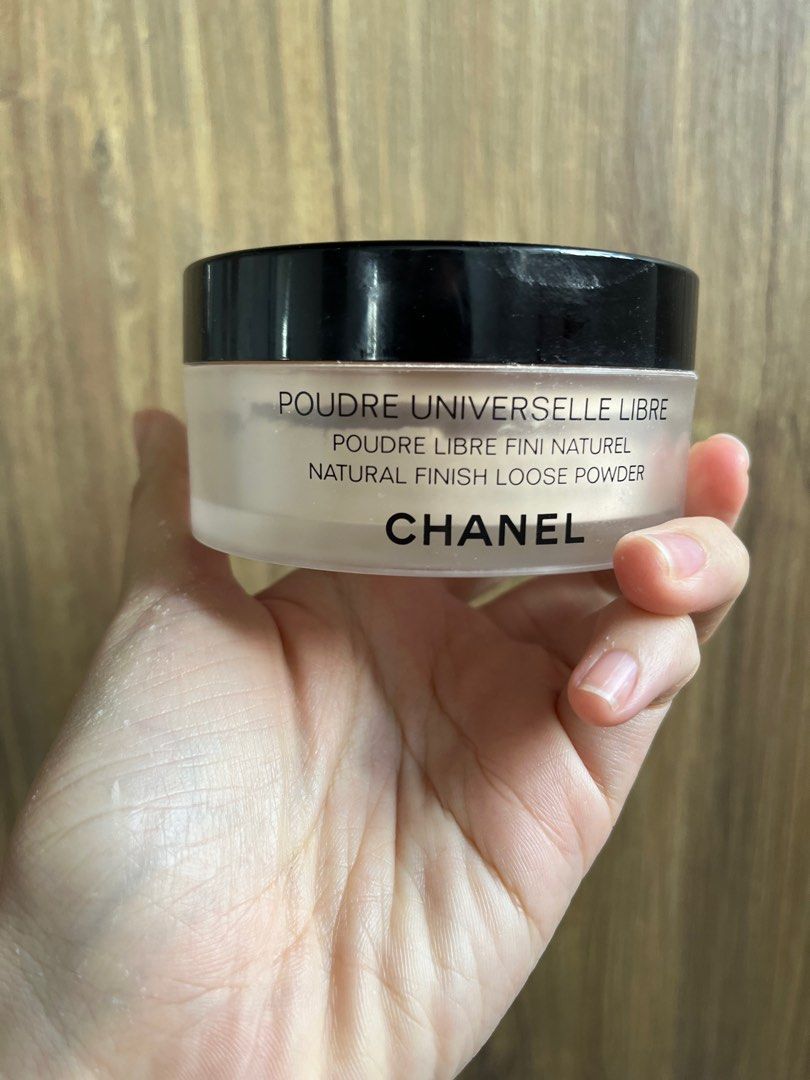 Chanel loose powder natural finish powder shade 20, Beauty