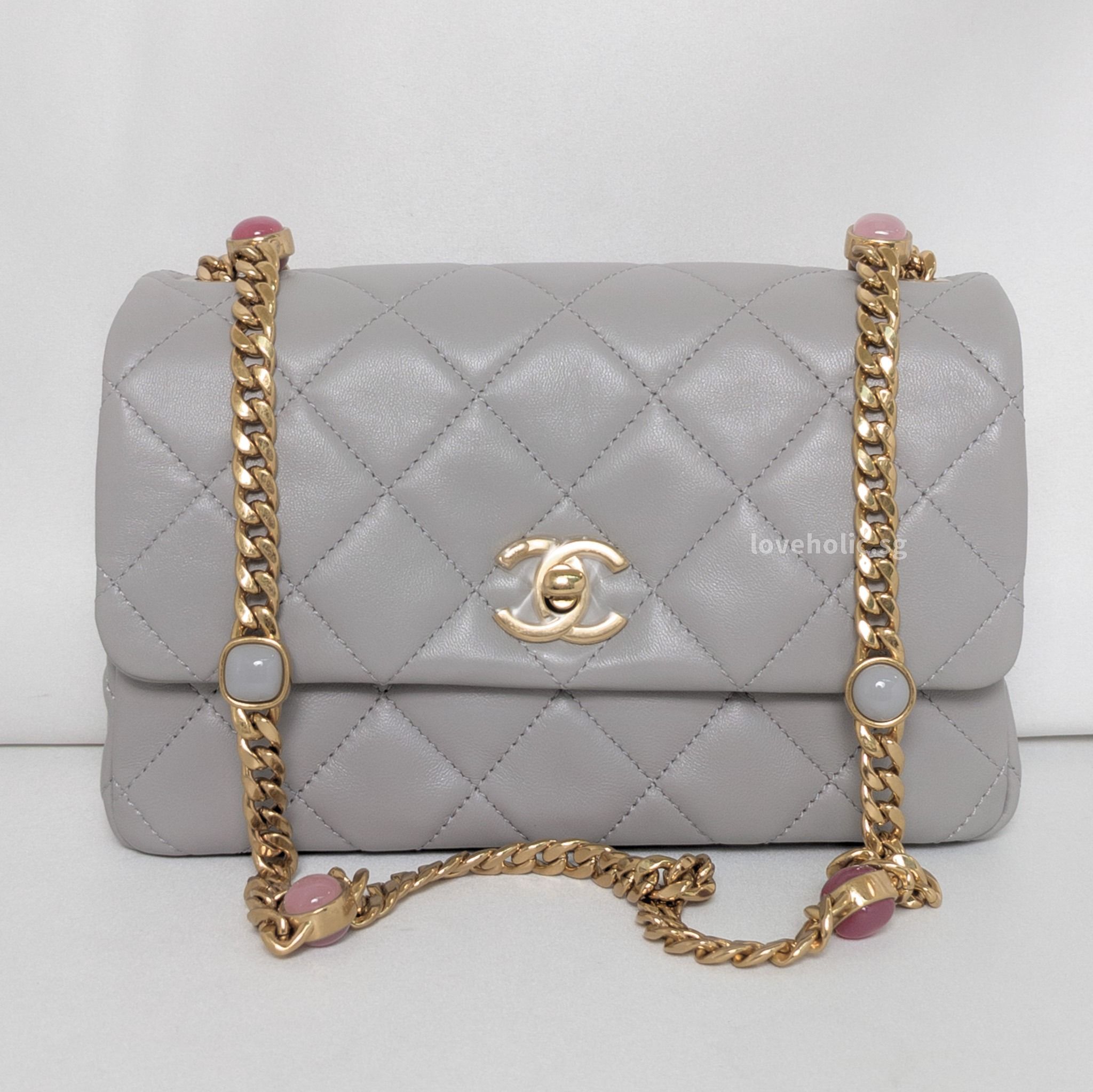 Chanel – Chelsea Vintage Couture